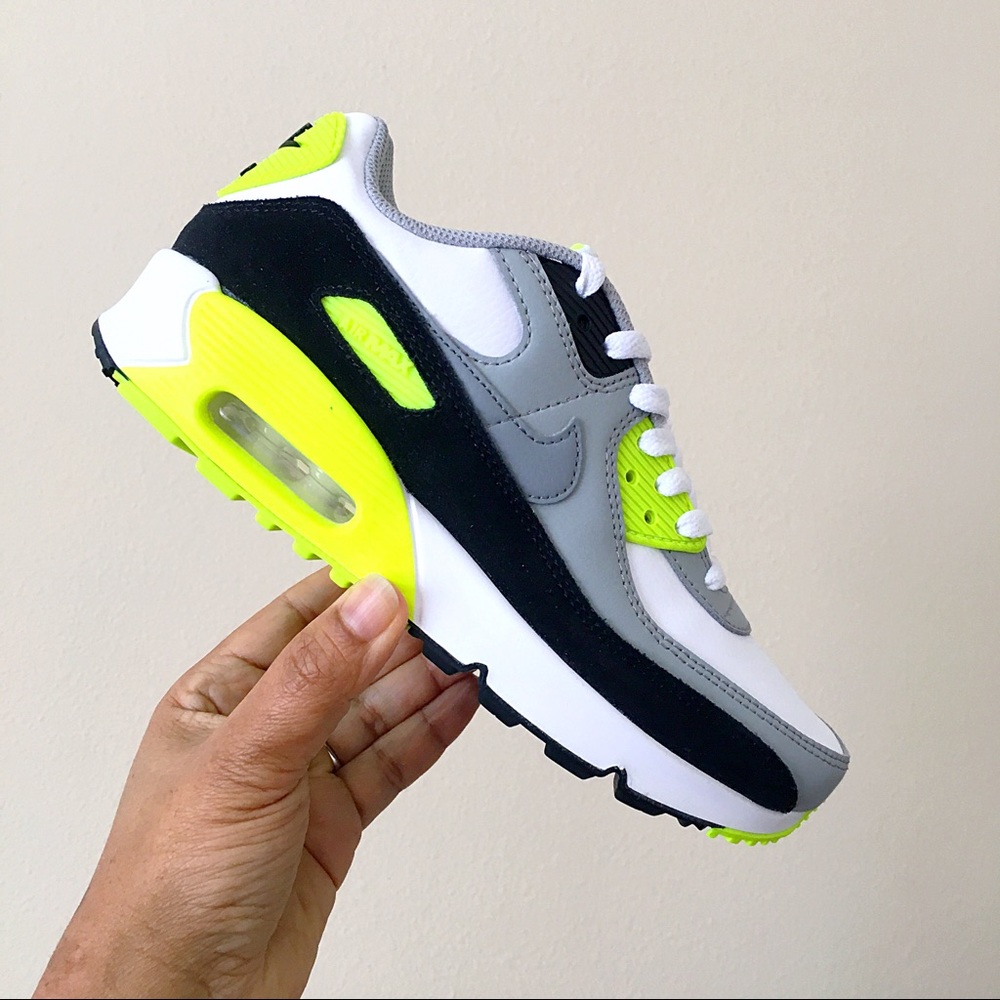 Nike Air Max 90 Volt Grey - Picture 2 of 10